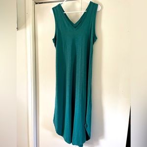 V neck sleeveless Dress
